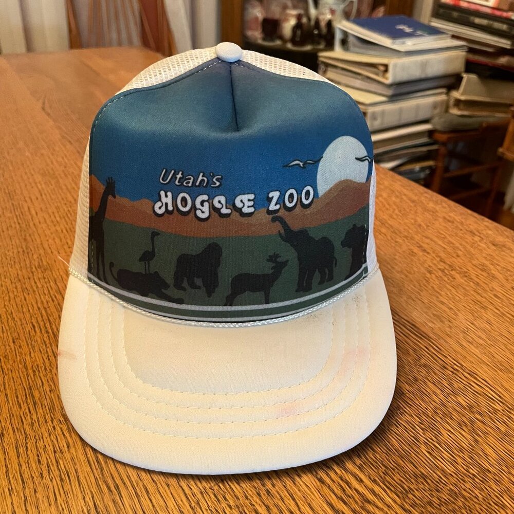 Men's Vintage Utah's Hogle Zoo Snapback Mesh Back Trucker Hat Cap View 2